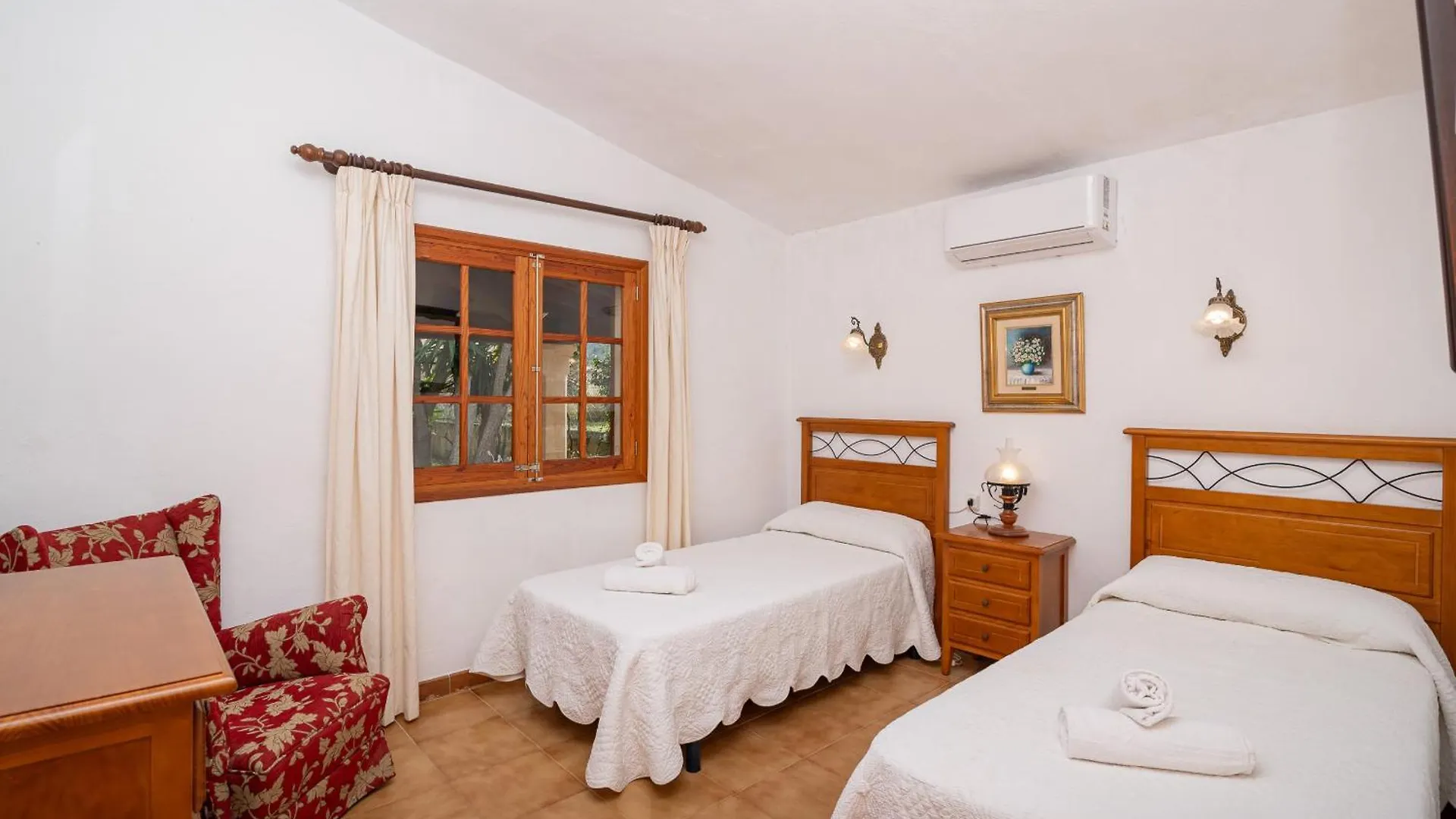 Villa Ca Na Tonina By Sealand Villas Pollença